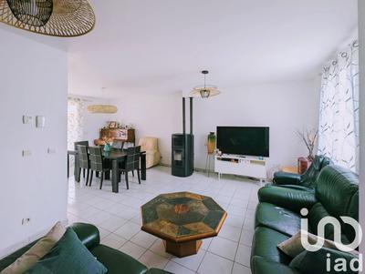 Maison - 101 m² - 6 pièces