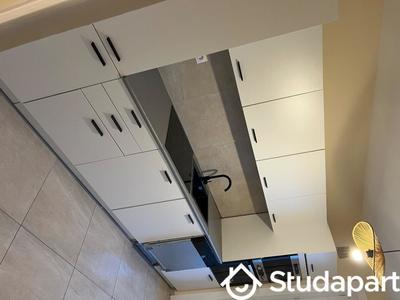 Chambre - 9 m² - 1 pièce