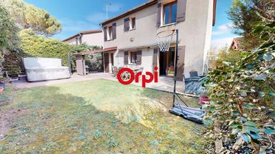 Maison - 114 m² - 5 pièces