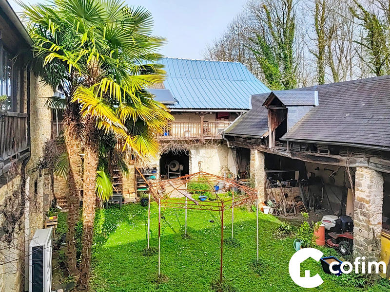 Maison ancienne - 150 m² - 4 pièces
