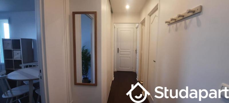 Chambre - 9 m² - 1 pièce