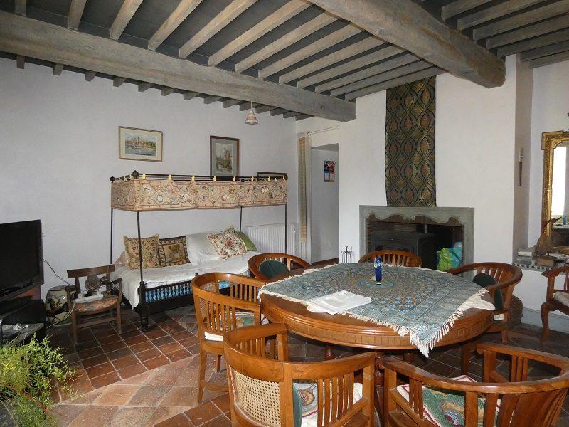 Maison - 468 m² - 12 pièces