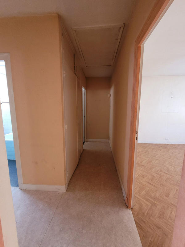 Maison - 104 m² - 4 pièces