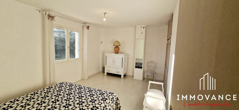 Villa - 202 m² - 5 pièces