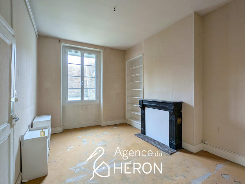Maison - 204 m² - 8 pièces