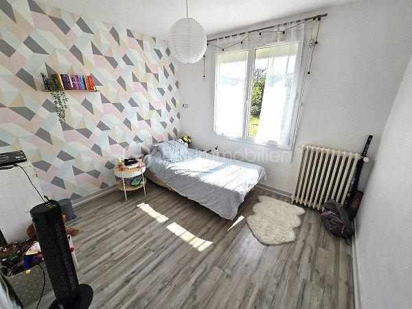 Maison - 120 m² - 6 pièces