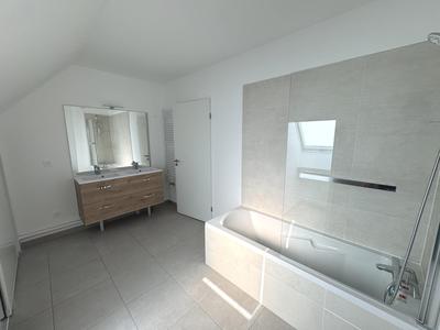 Appartement - 117 m² - 5 pièces