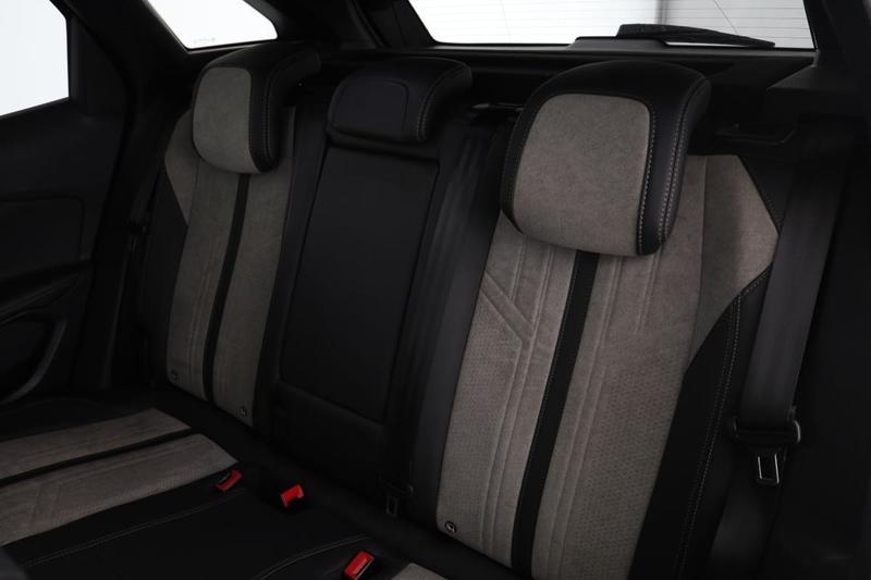 Peugeot 3008 1.6 Hybrid Gt Pack e-Eat8 225 ch