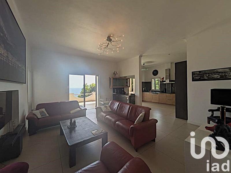 Appartement - 114 m² - 4 pièces