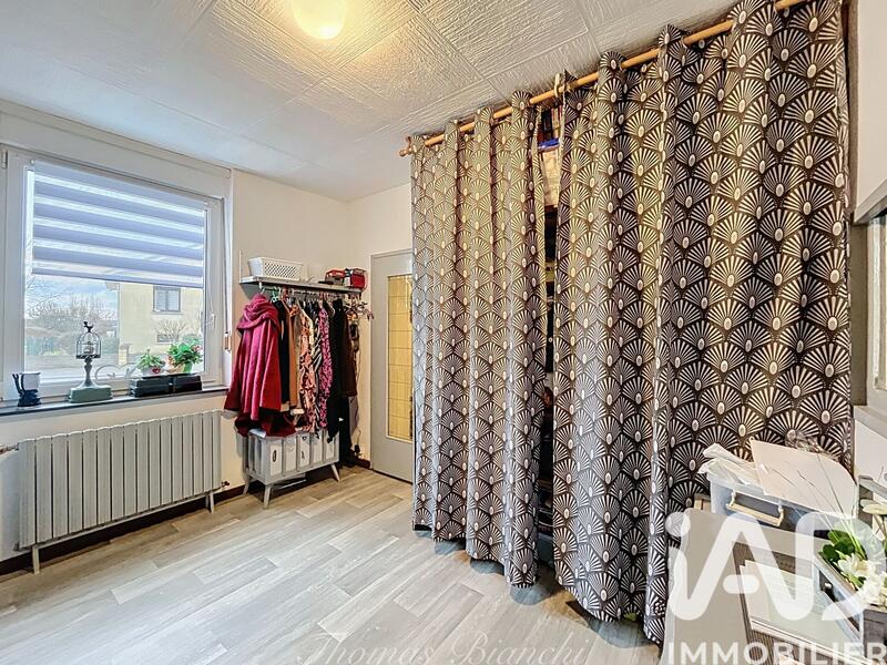 Maison - 188 m² - 8 pièces