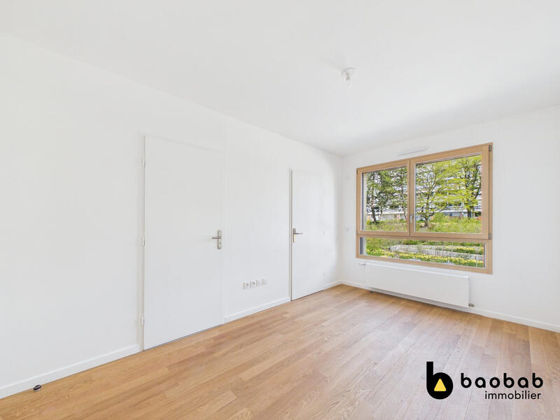 Appartement - 83 m² - 3 pièces