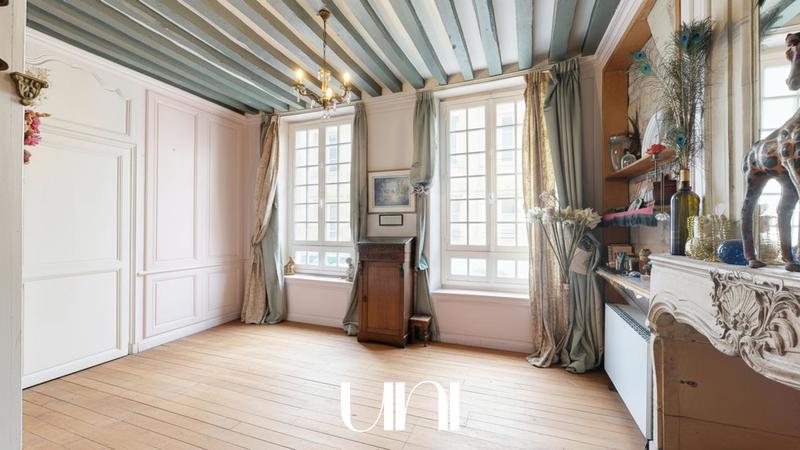 Appartement - 108 m² - 5 pièces