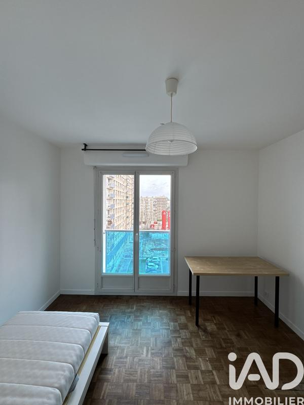 Appartement - 93 m² - 5 pièces