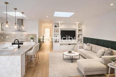 Maison - 93 m² - 4 pièces