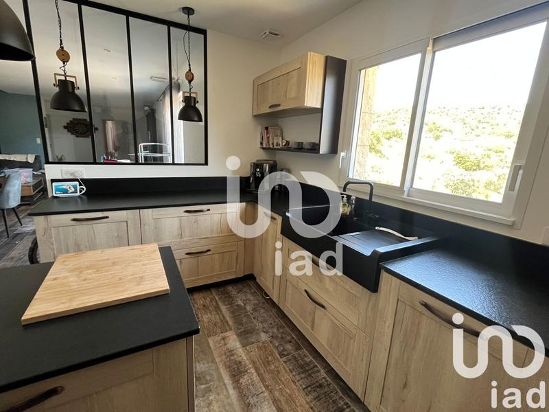 Maison - 218 m² - 7 pièces