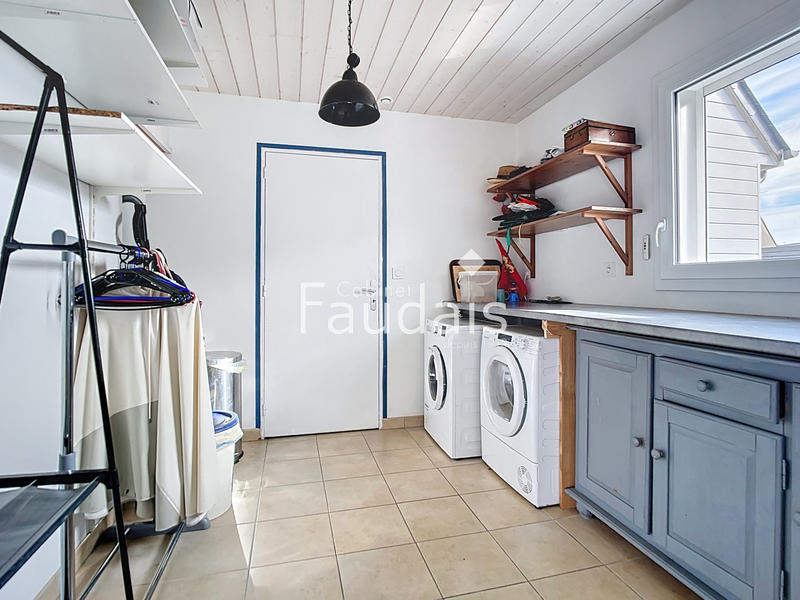 Maison - 138 m² - 7 pièces