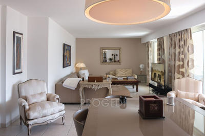 Appartement - 109 m² - 4 pièces