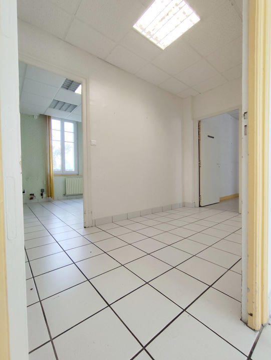 Maison - 170 m² - 10 pièces