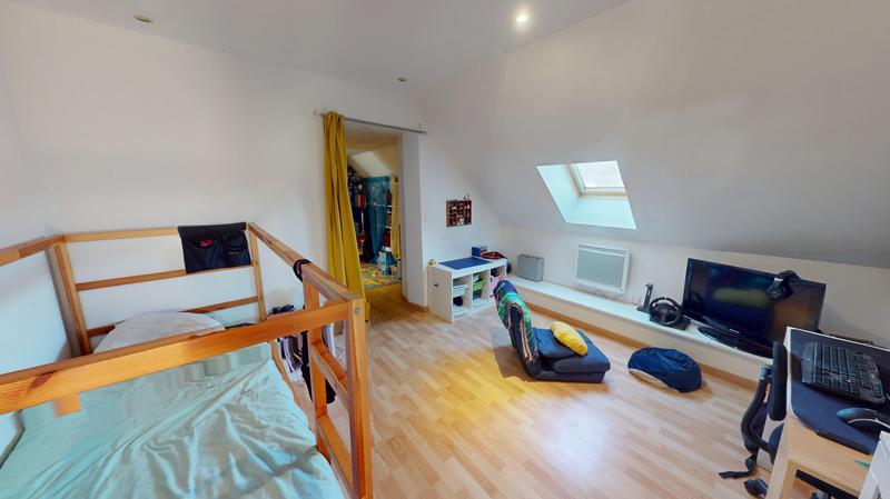 Maison - 167 m² - 6 pièces