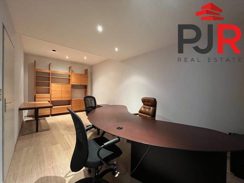 Bureau - 110 m²
