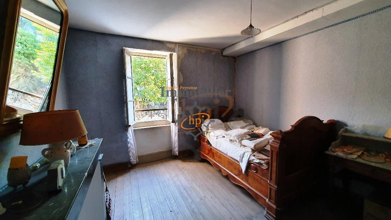 Maison - 120 m² - 7 pièces