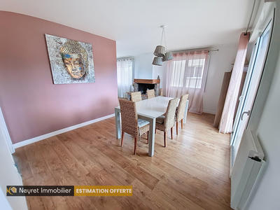 Maison - 257 m² - 8 pièces