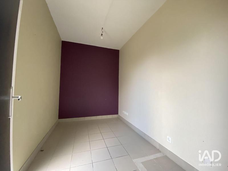 Local commercial - 261 m²