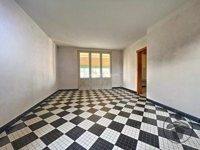 Maison - 98 m² - 4 pièces