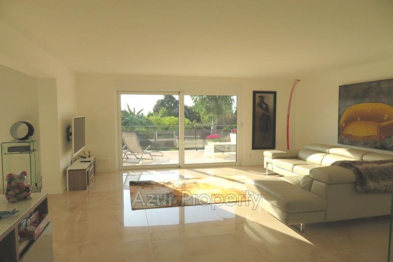 Villa - 210 m² - 6 pièces