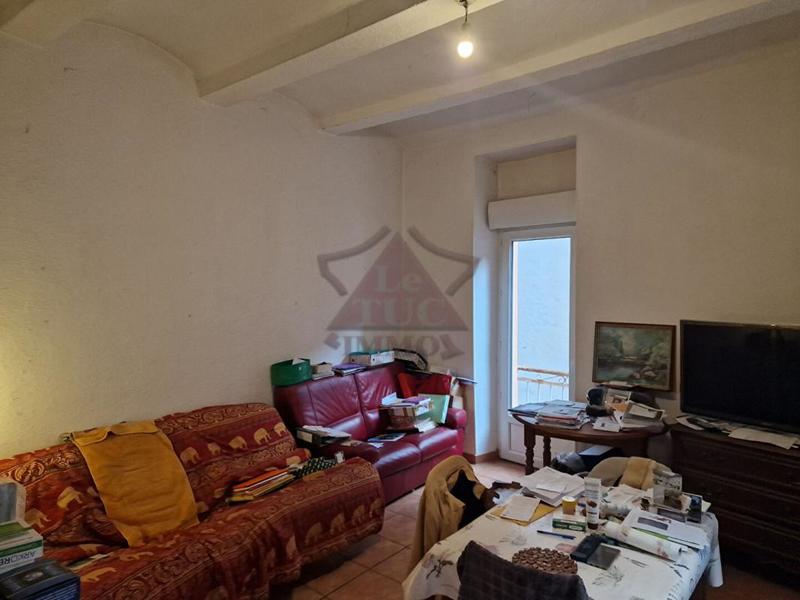 Immeuble - 98 m² - 5 pièces