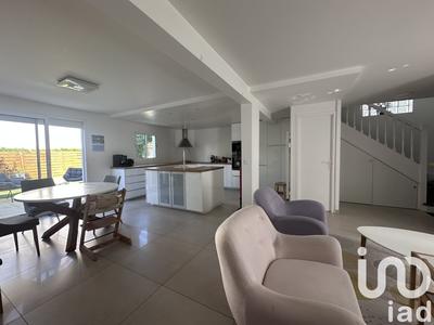 Maison - 118 m² - 5 pièces