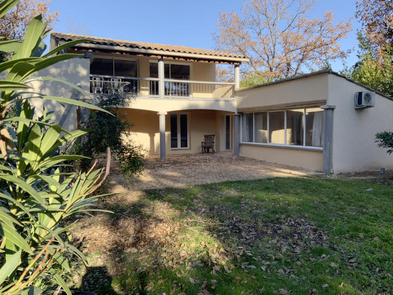 Maison - 157 m² - 6 pièces