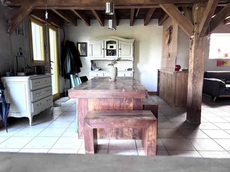 Maison - 158 m² - 6 pièces