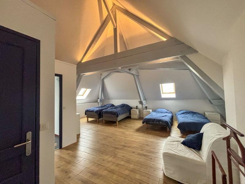 Maison ancienne - 210 m² - 7 pièces