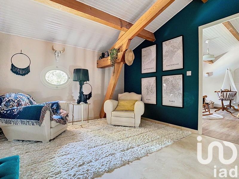 Maison - 280 m² - 7 pièces