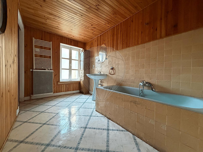 Maison - 101 m² - 3 pièces