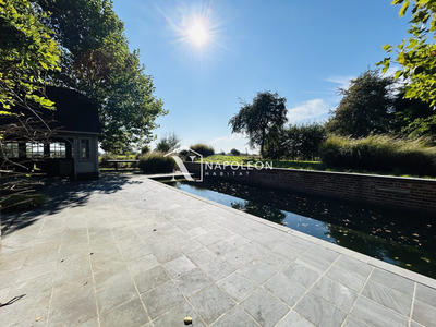 Maison ancienne - 350 m² - 10 pièces