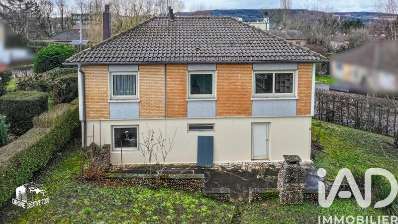 Maison - 97 m² - 6 pièces