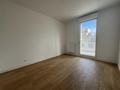 Appartement - 86 m² - 4 pièces