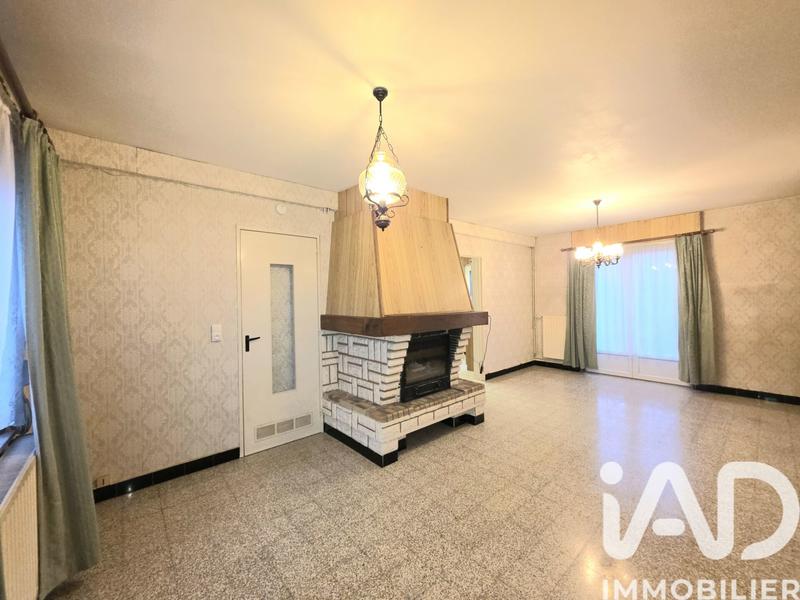 Maison - 92 m² - 5 pièces