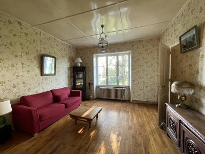 Maison - 130 m² - 7 pièces