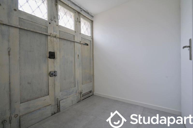 Chambre - 12 m² - 1 pièce