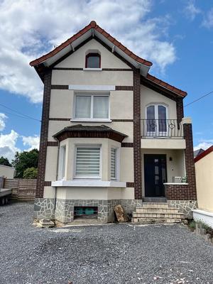 Maison - 108 m² - 6 pièces