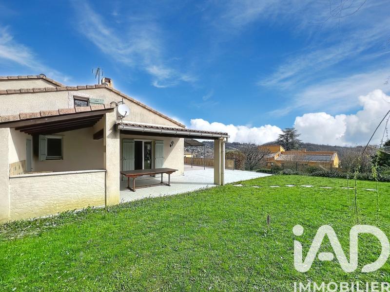 Maison - 182 m² - 6 pièces