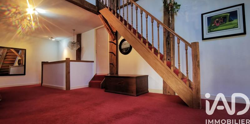 Maison - 279 m² - 8 pièces