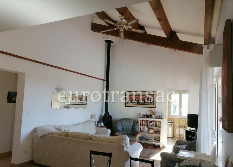 Maison - 98 m² - 4 pièces