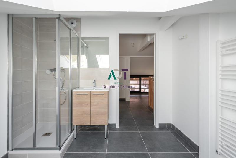 Appartement - 110 m² - 5 pièces