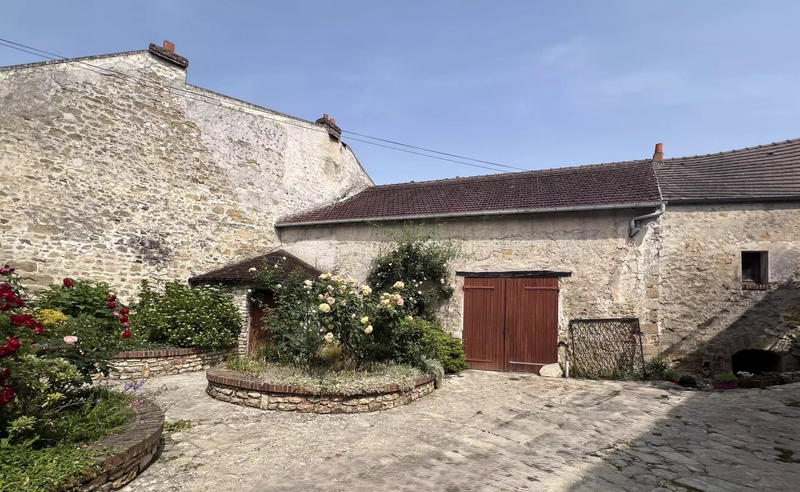 Maison - 148 m² - 9 pièces