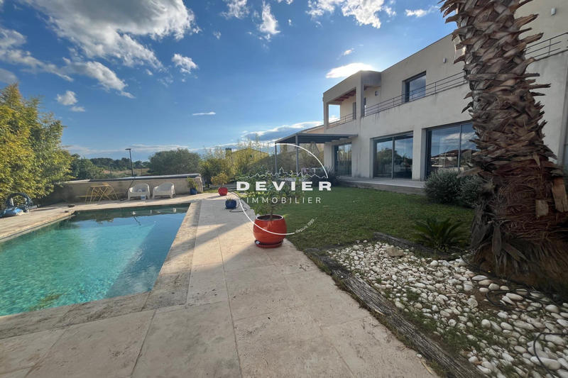 Villa - 170 m² - 5 pièces