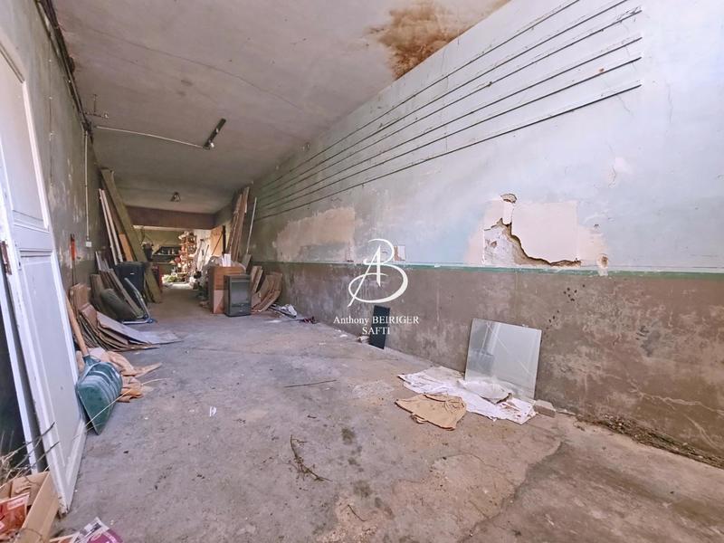 Maison - 245 m² - 6 pièces